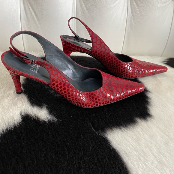Stuart Weitzman Red Snakeskin Slingback Heels - Picture 2 of 6